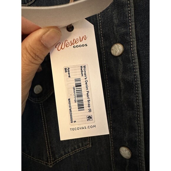 TECOVAS Womens Denim Shirt Small Button Up Long Sleeve Dark Wash Pearl Snap - Picture 6 of 6